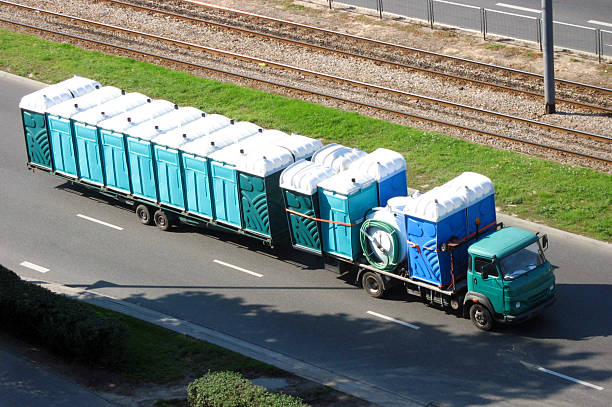 Best Portable restroom trailer rental  in Monmouth, IL